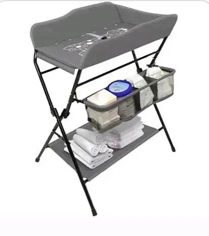 Mudador plegable con compartimentos gris
