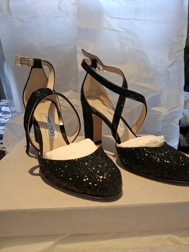 Tacones de fiesta negros Jimmy Choo con brillo - 4
