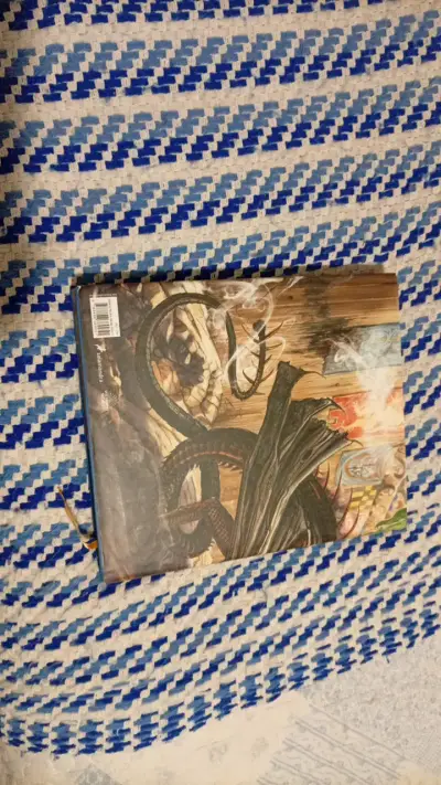 Libro Harry Potter y el Cáliz de Fuego Ilustrado - miniatura 2