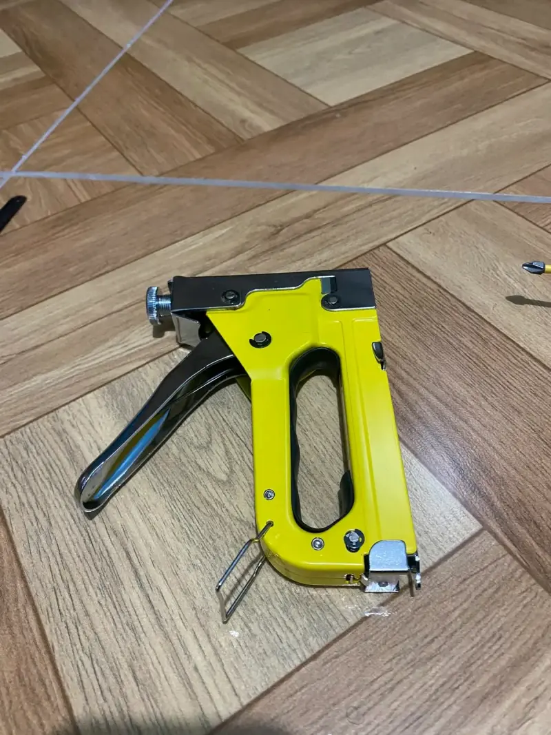 Taladro DeWalt eléctrico con cable - 4