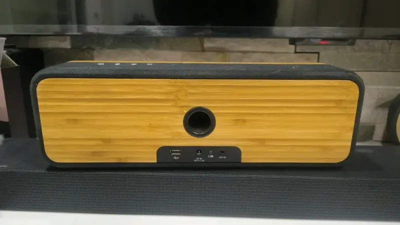 Parlante Bluetooth Marley de madera - 3