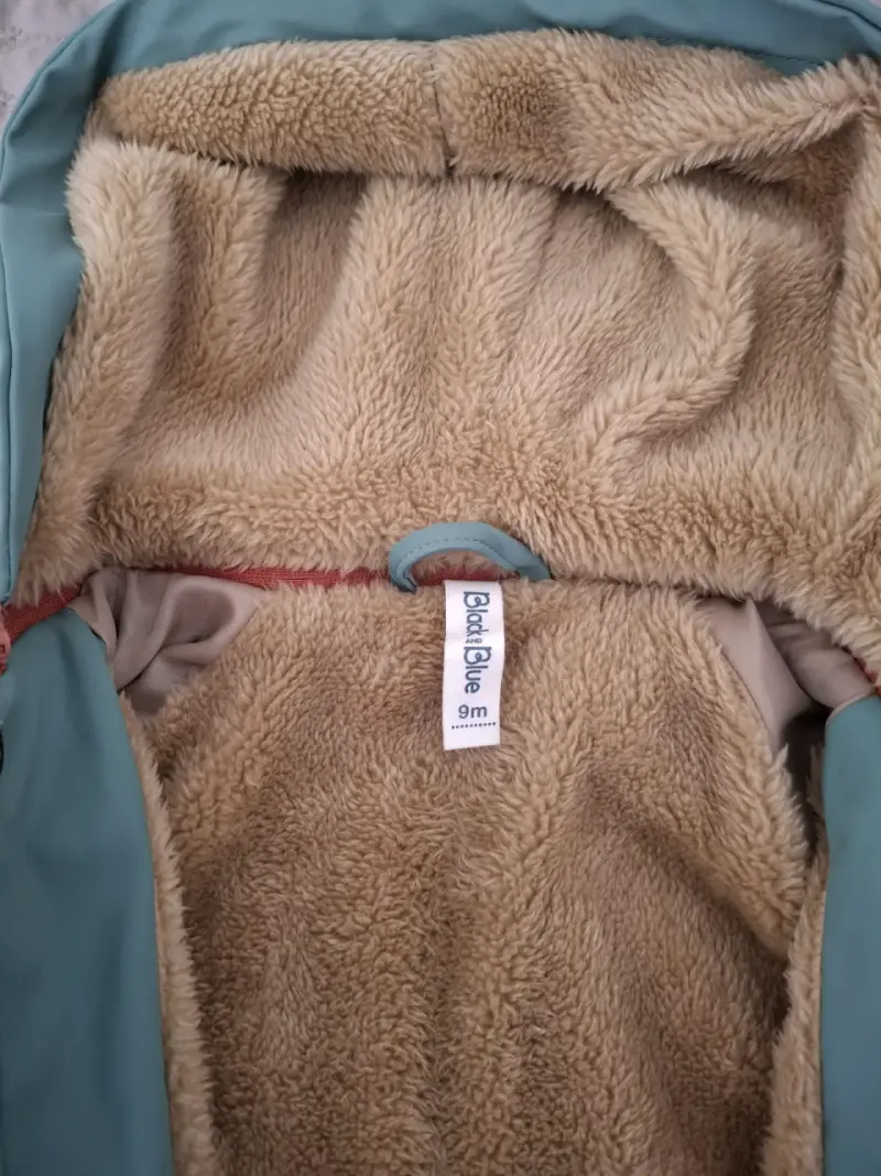 Chaqueta infantil con capucha de dinosaurio - 3
