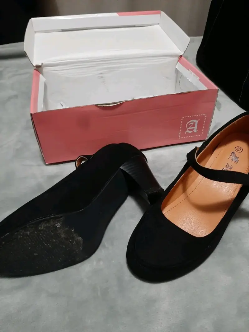 Zapatos para cueca de tacón negro con correa - 3