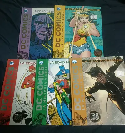 Colección de libros DC Comics La Historia Visual - miniatura 1