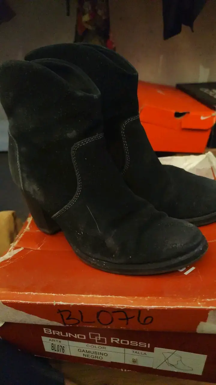 Botines de gamuza negro Bruno Rossi - 2