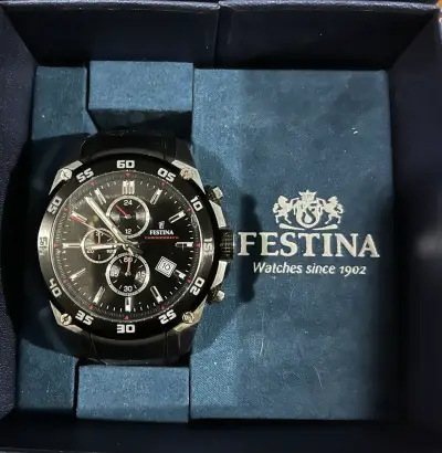 Reloj Festina cronógrafo negro en caja original - miniatura 1