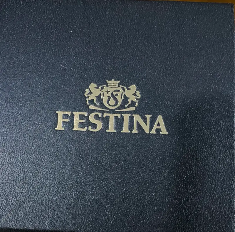 Reloj Festina cronógrafo negro en caja original - 2