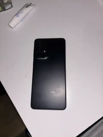 Samsung Galaxy A33 5G 128GB en buen estado - miniatura 1
