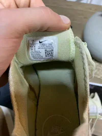 Nike originales Air Max 270 React Verde Claro - miniatura 3