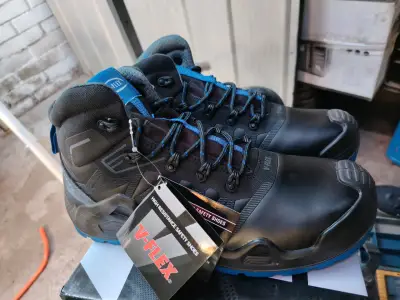 Botas de seguridad negras V-Flex con suela azul - miniatura 2