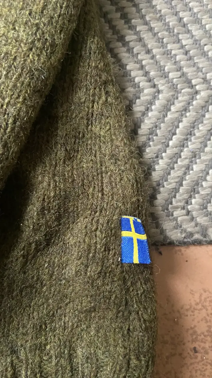 Suéter de lana Fjällräven verde con cuello alto - 3