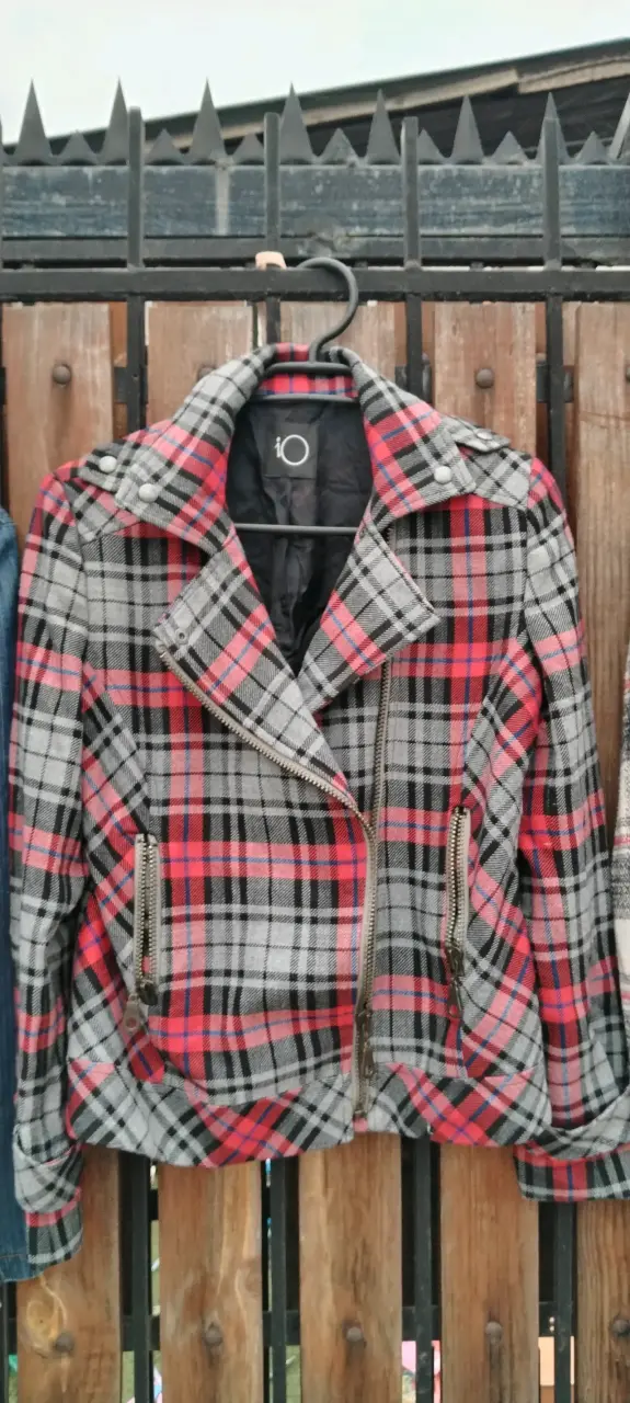 Chaqueta de cuadros para mujer IO - 1