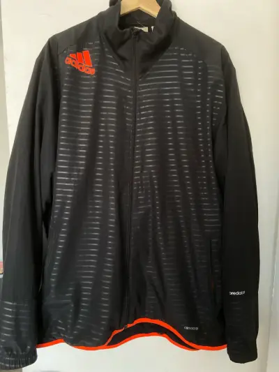 Chaqueta Deportiva Negra Adidas ClimaCool - miniatura 2