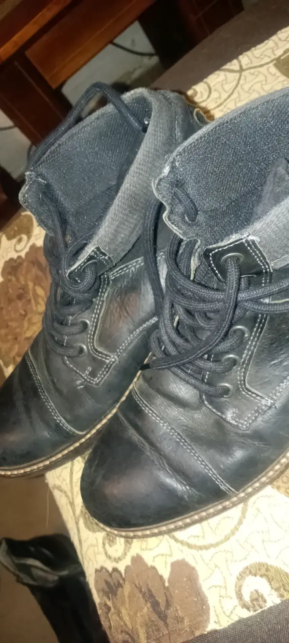Botas de cuero negro Aldo para hombre - 2
