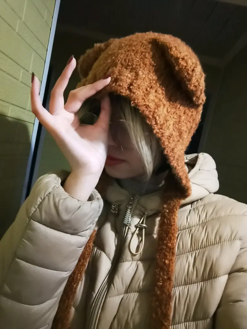 Gorro de lana con orejas de oso marrón - 4