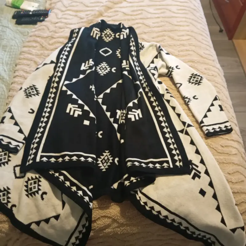 Cárdigan Boho Blanco y Negro para Mujer - 2