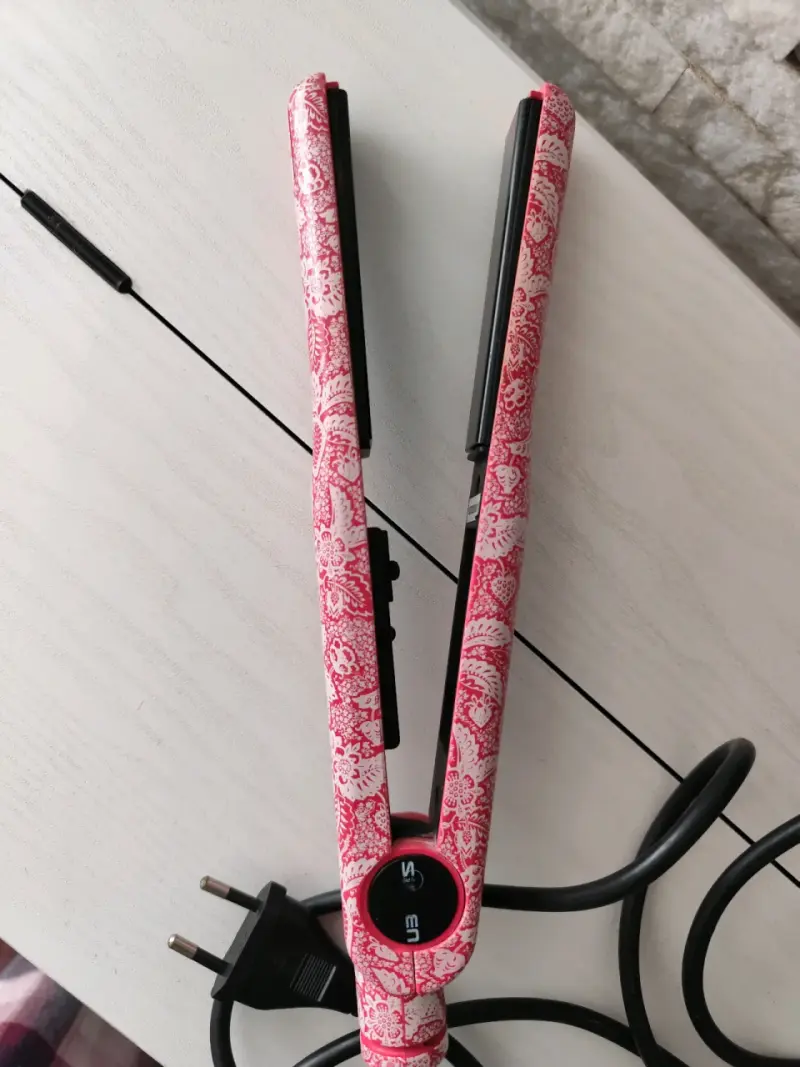 Plancha de Pelo Siegen Diseño Floral