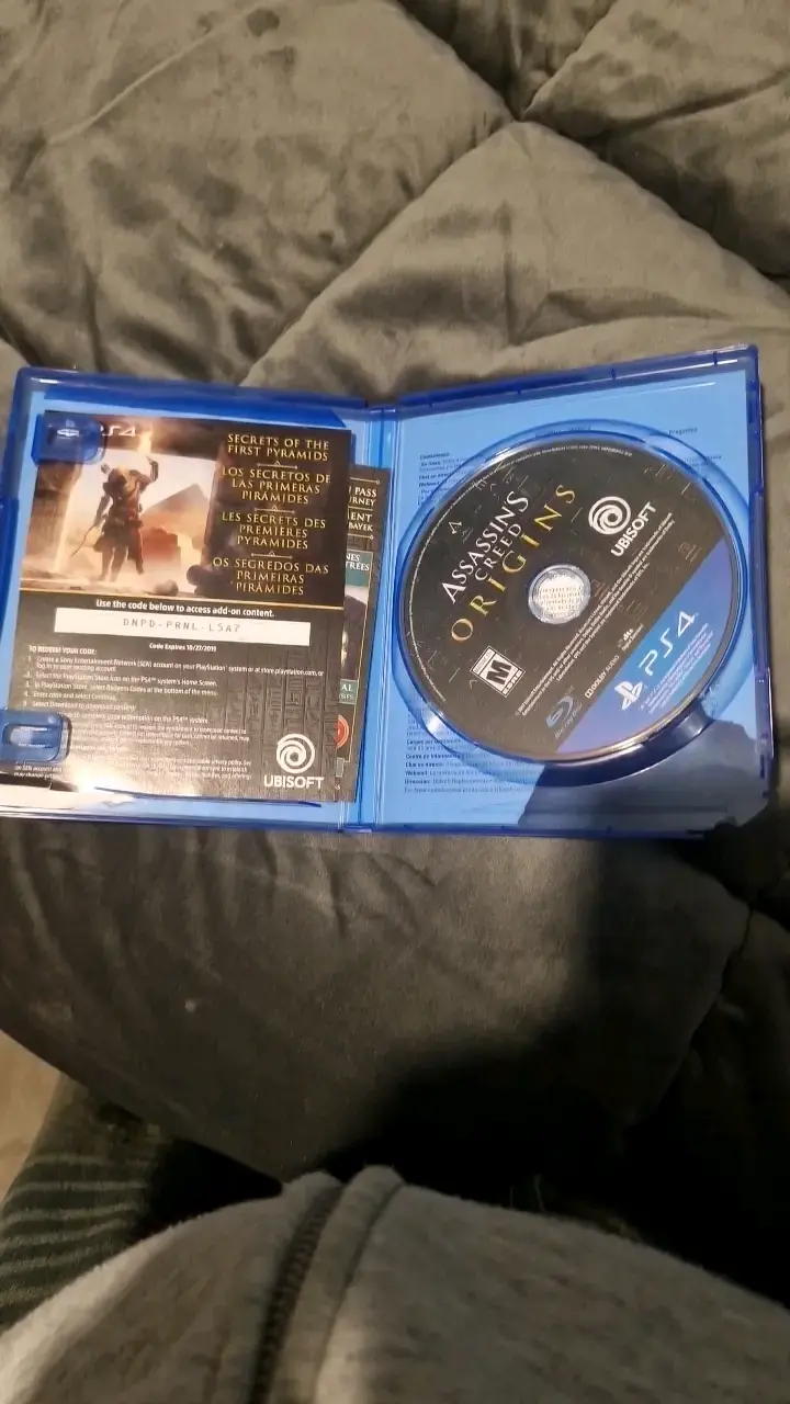 Juego PS4 Assassin's Creed Origins en buen estado - 2