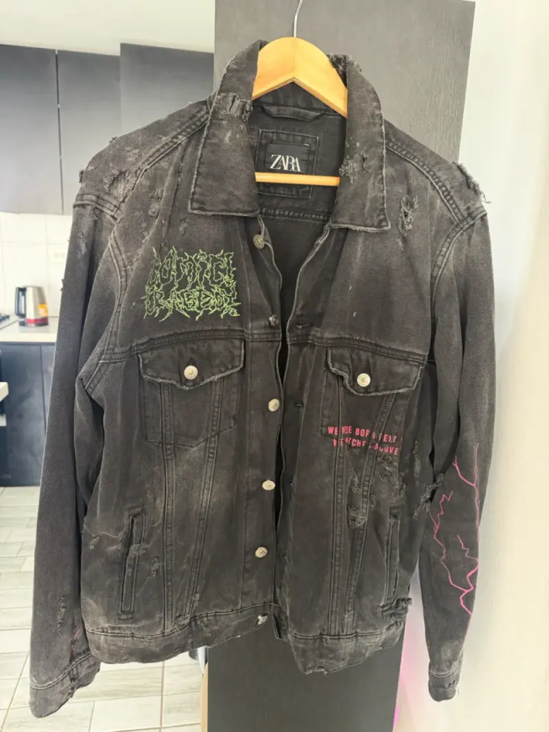 Chaqueta de mezclilla negra Zara - 1