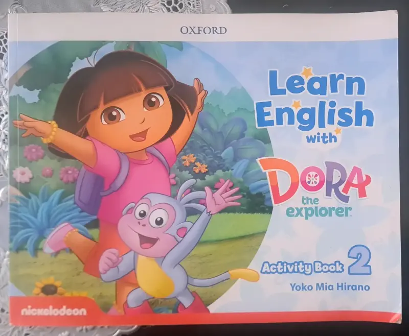 Libro de actividades en inglés con Dora la Exploradora - 1