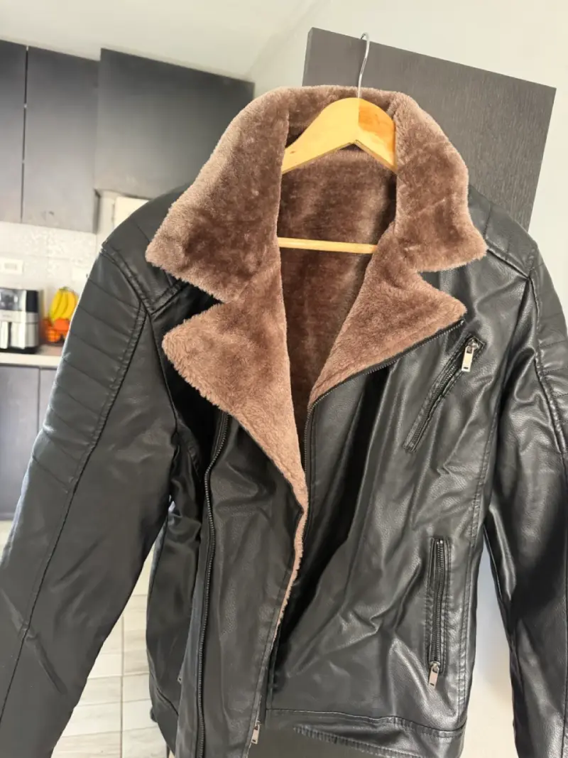 Chaqueta de cuero sintético con forro de piel - 3