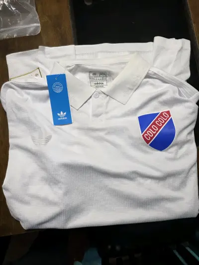 Camiseta Adidas Colo Colo 100 Años Blanca - miniatura 1