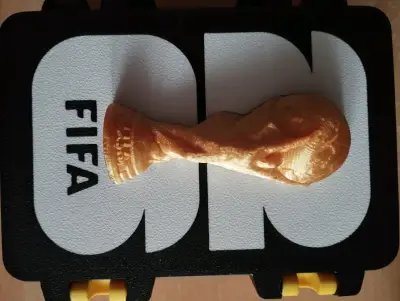 Caja para guardar laminas del mundial - miniatura 3