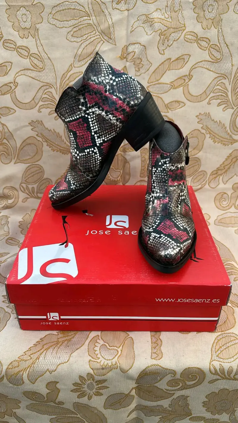 Botines de cuero estampado serpiente talla 35 - 3