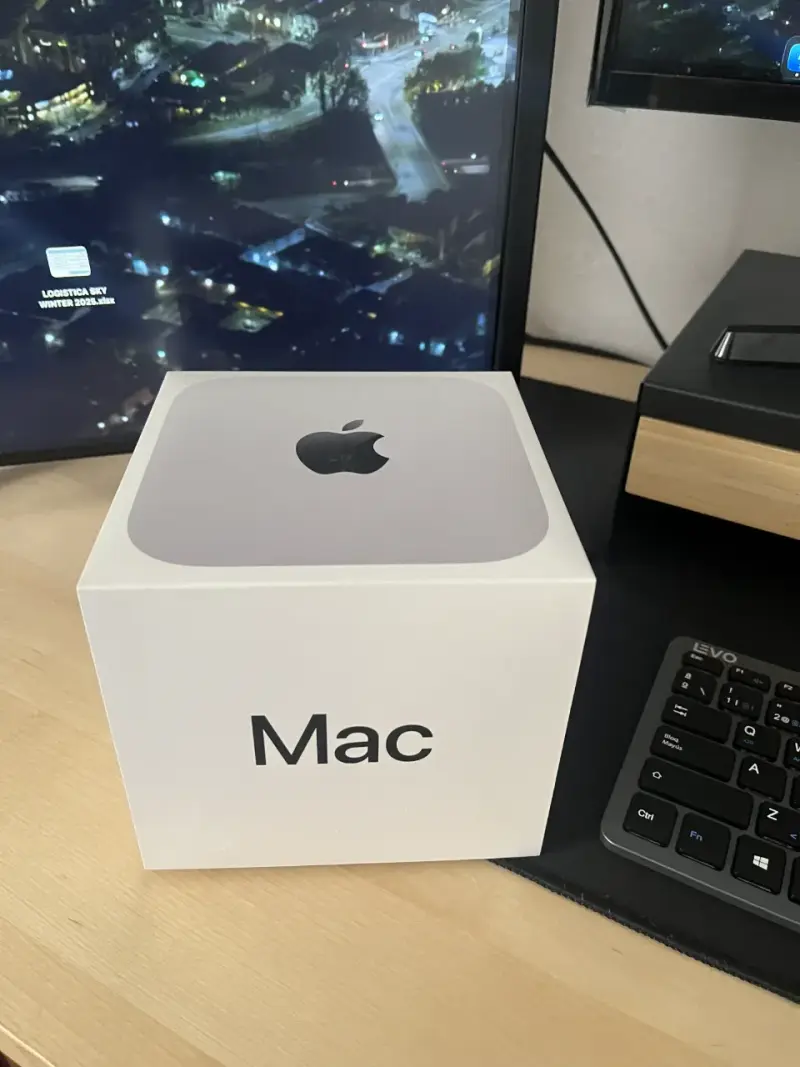 Mac Mini Apple M4 con caja original - 3