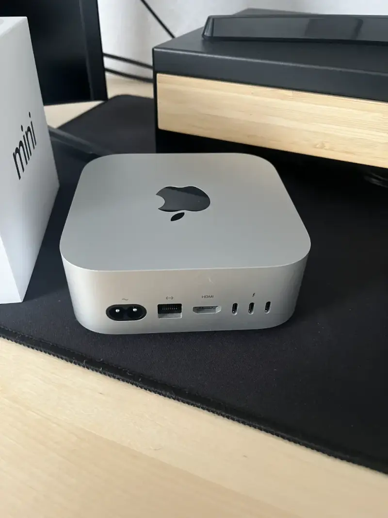 Mac Mini Apple M4 con caja original - 6