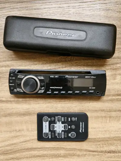 Radio de auto Pioneer DEH-1350MP - miniatura 1