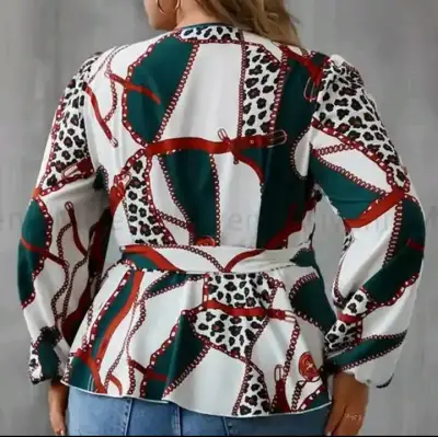 Blusa cruzada talla L - miniatura 2
