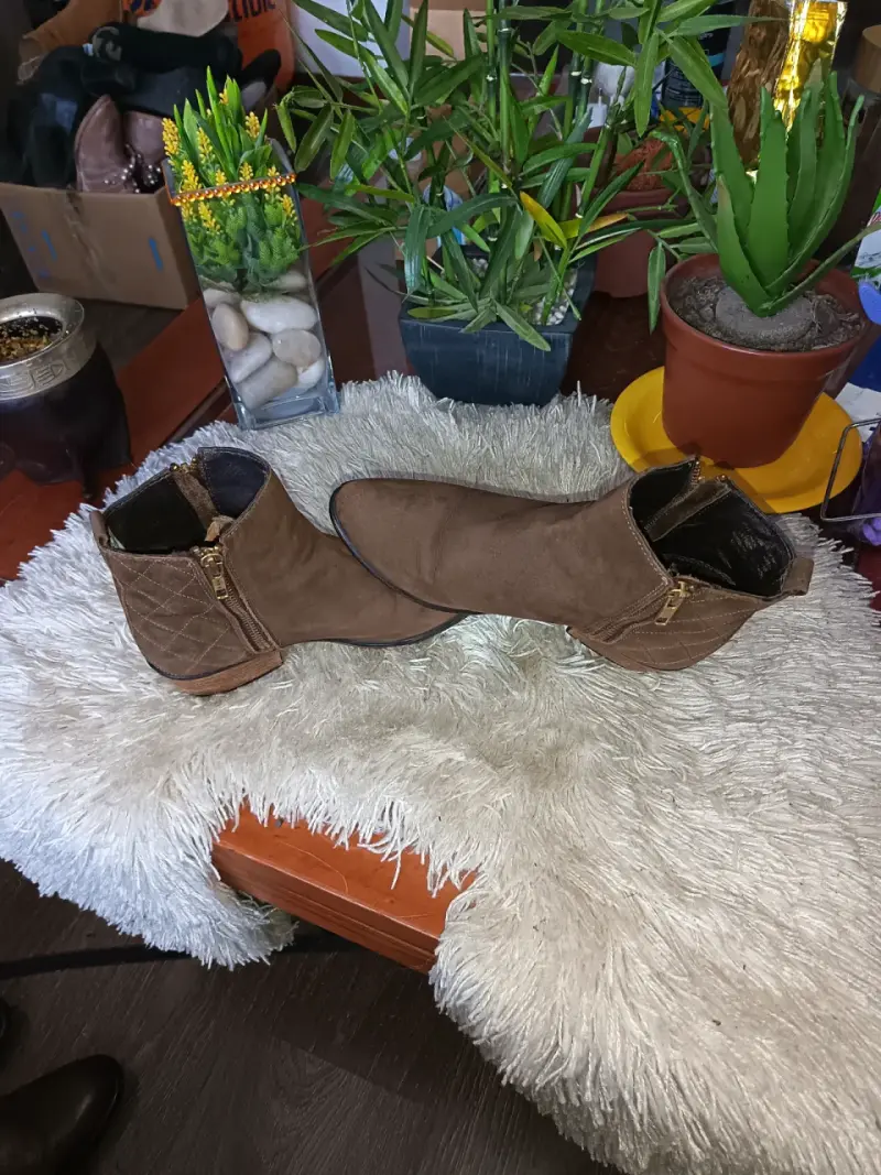 Botines de gamuza marrón con cierre lateral - 3