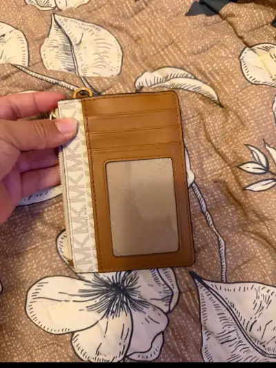 Monedero Michael Kors beige con logo - miniatura 2