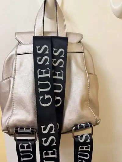 Mochila guess - miniatura 2