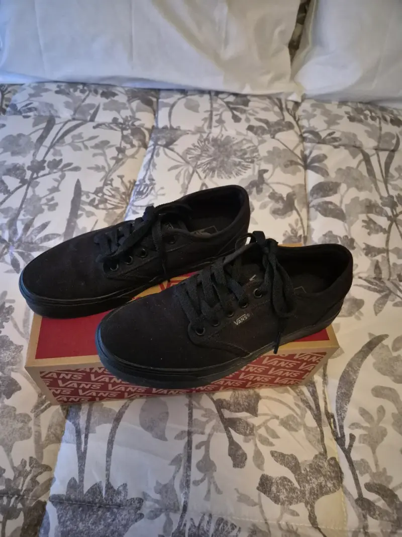 Zapatillas negras Vans casuales para mujer - 3