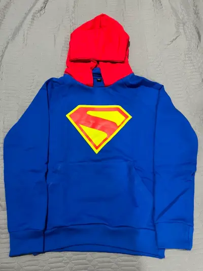 Polerón con capucha de Superman para niños - miniatura 2
