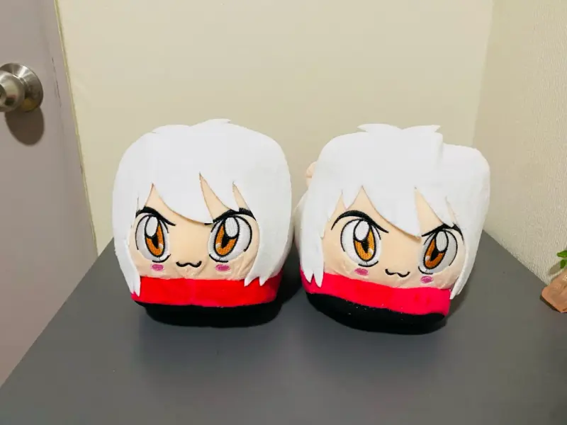 Pantuflas de personajes de anime - 2