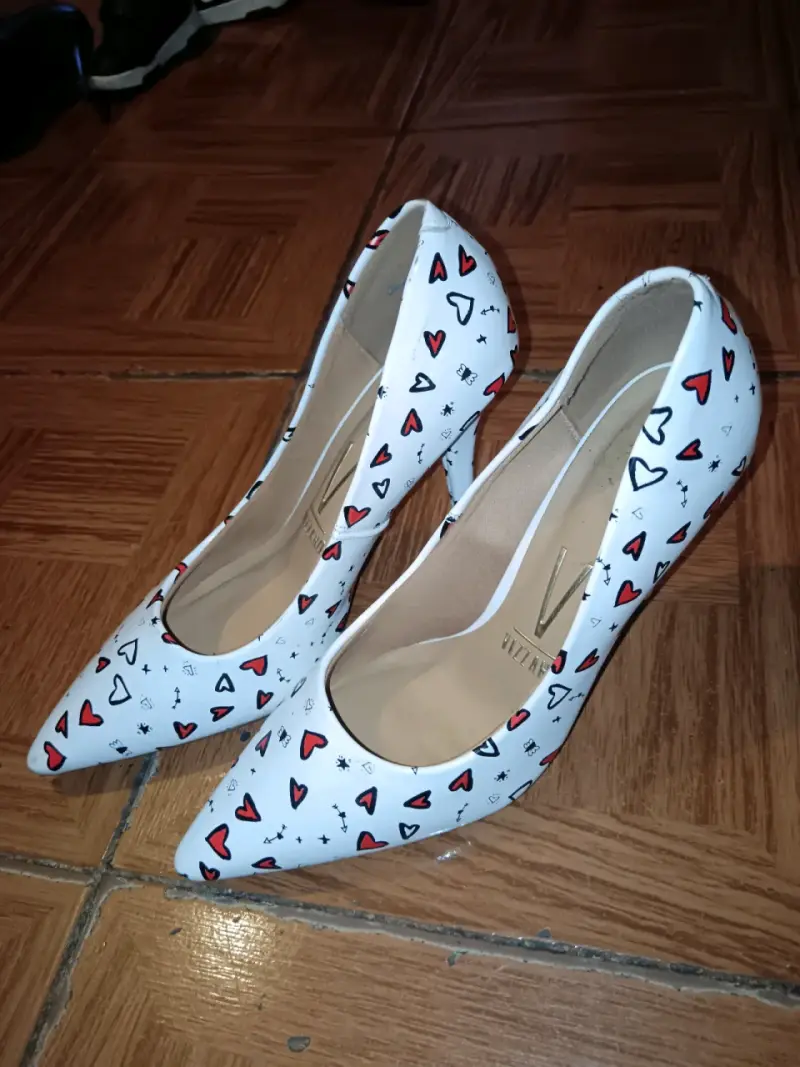 Tacones de mujer con diseño de corazones Vizzano - 3