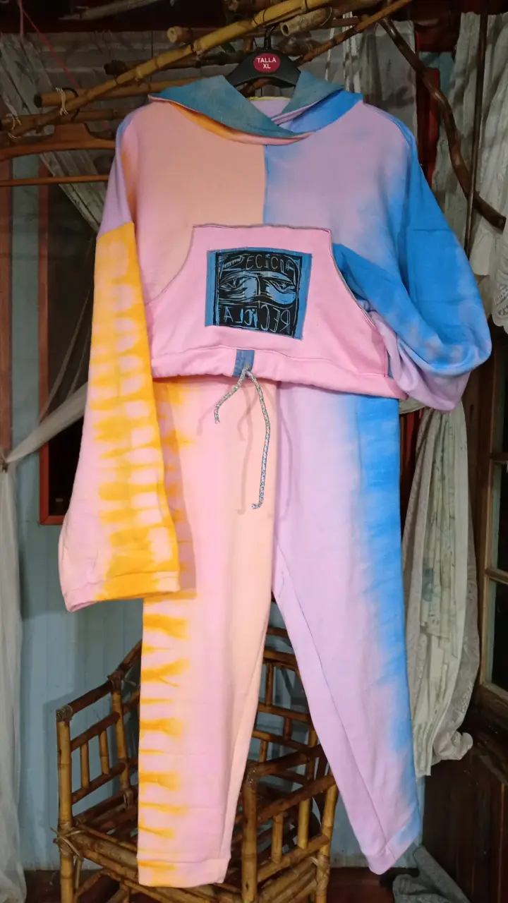 Conjunto de buzo tie-dye multicolor talla XL - 1