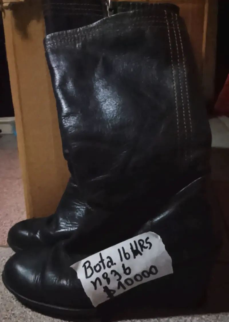 Botas negras de cuero talla 36 - 1