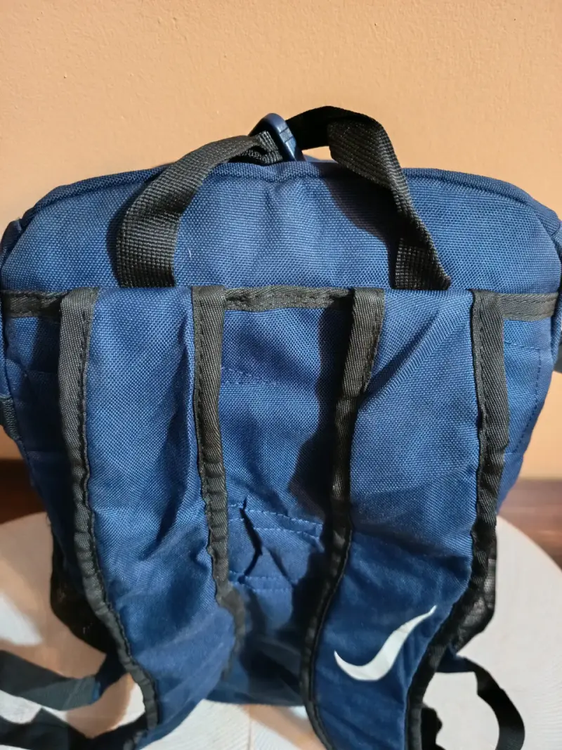Mochila Nike azul para softball - 5