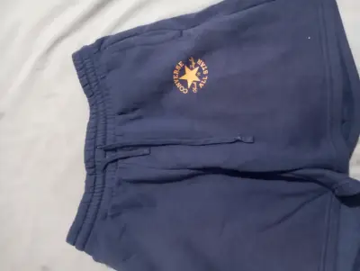 Shorts deportivos azul marino Converse para hombre - miniatura 1