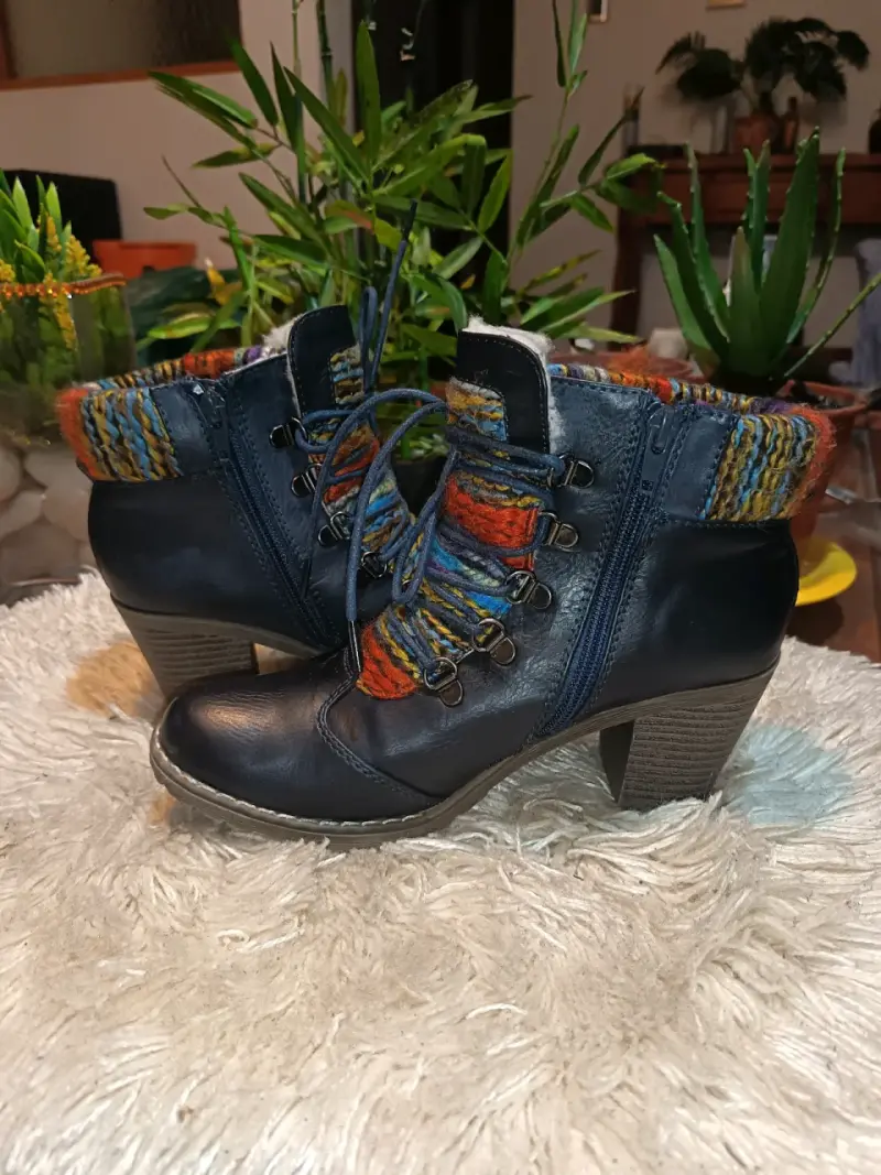 Botines de cuero con diseño colorido - 4