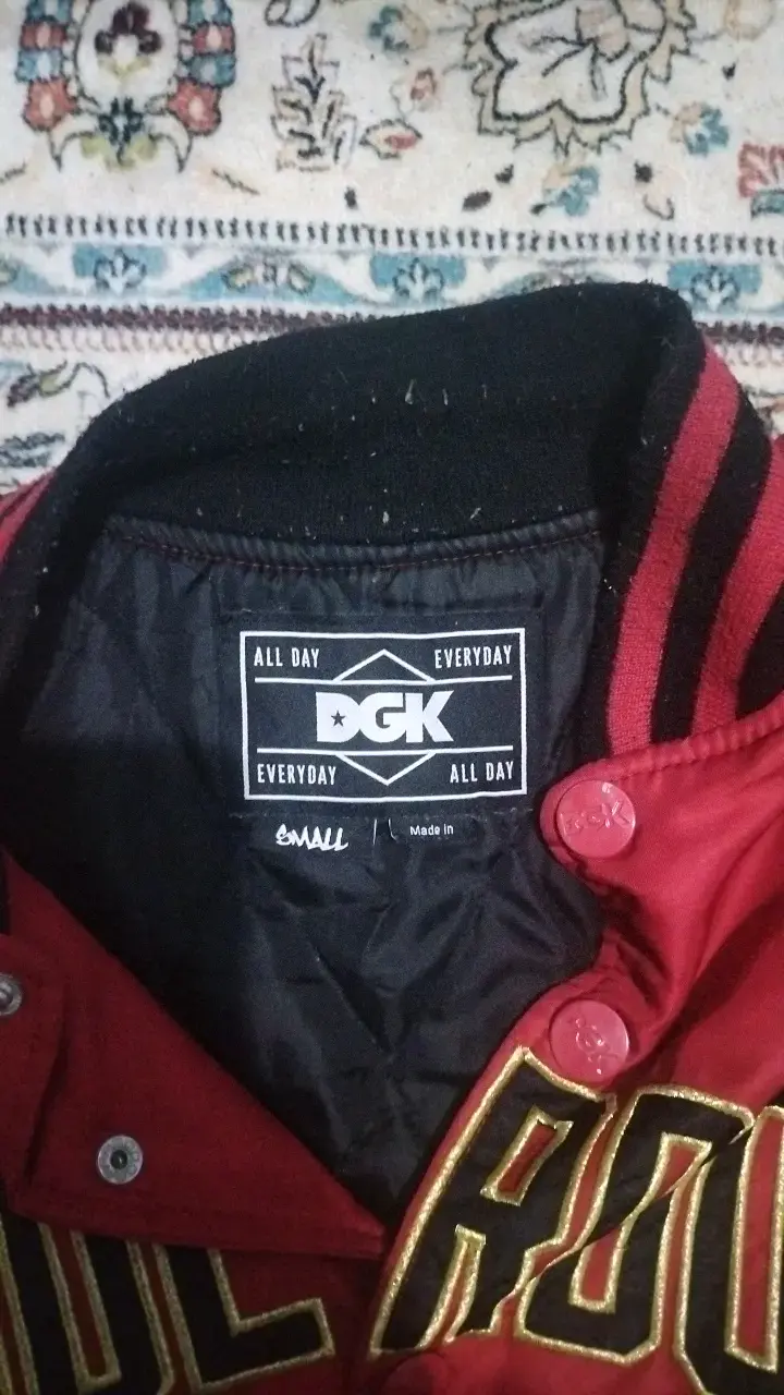 Chaqueta varsity roja DGK Underdogs - 3
