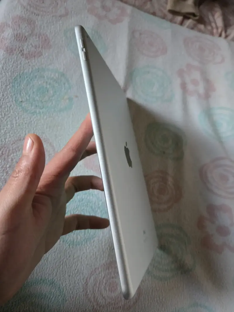 iPad de 8va generacion(32gb) - 4