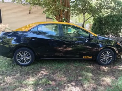Taxi Toyota Corolla - miniatura 2