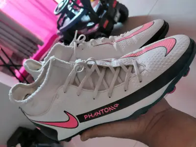 Botines de fútbol Nike Phantom blancos - miniatura 4