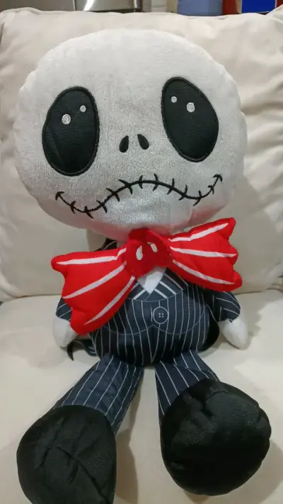 Peluche Jack Skellington con Traje a Rayas - miniatura 1