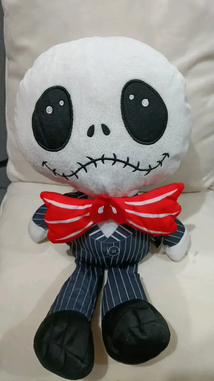 Peluche Jack Skellington con Traje a Rayas - 3